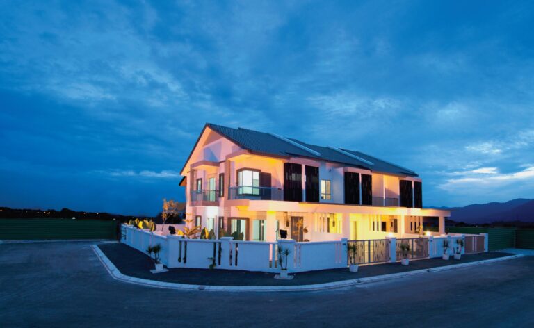 maple show home